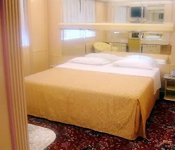Hotel Wagner Milan 4*,  Italy