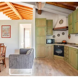 https://cozy-tuscany-apartment-with-view.it-tuscanyhotel.com